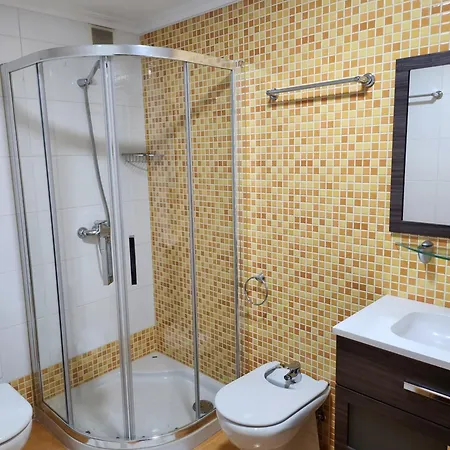 Apartment Credencial Avda Becerrea